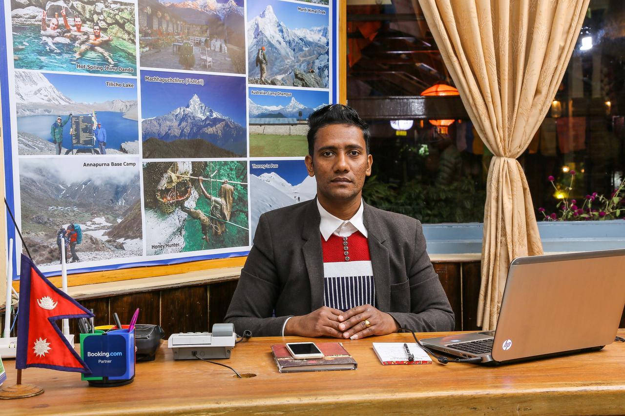 Hotel Silver Oaks Inn Pokhara Buitenkant foto